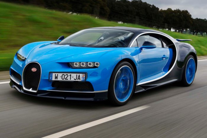 The Bugatti Chiron Profilée Is a One-Off Hypercar Bound for Some Rich ... Bugatti Chiron